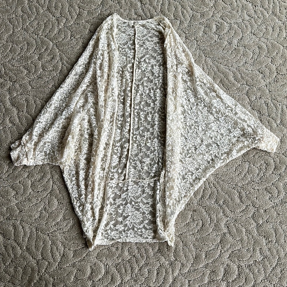 Painted Threads Lace Cardigan Size Medium